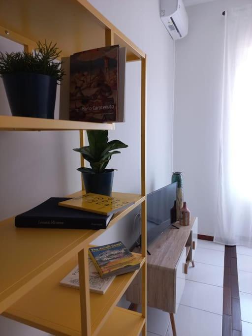 Giulia Town House Tra Citta E Mare Apartment ซาแลร์โน ภายนอก รูปภาพ