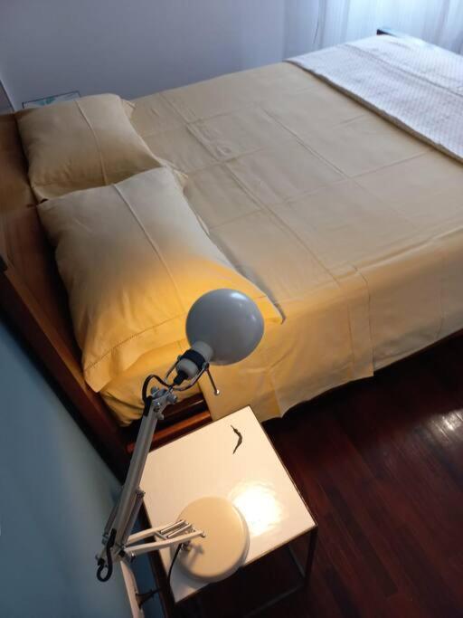 Giulia Town House Tra Citta E Mare Apartment ซาแลร์โน ภายนอก รูปภาพ