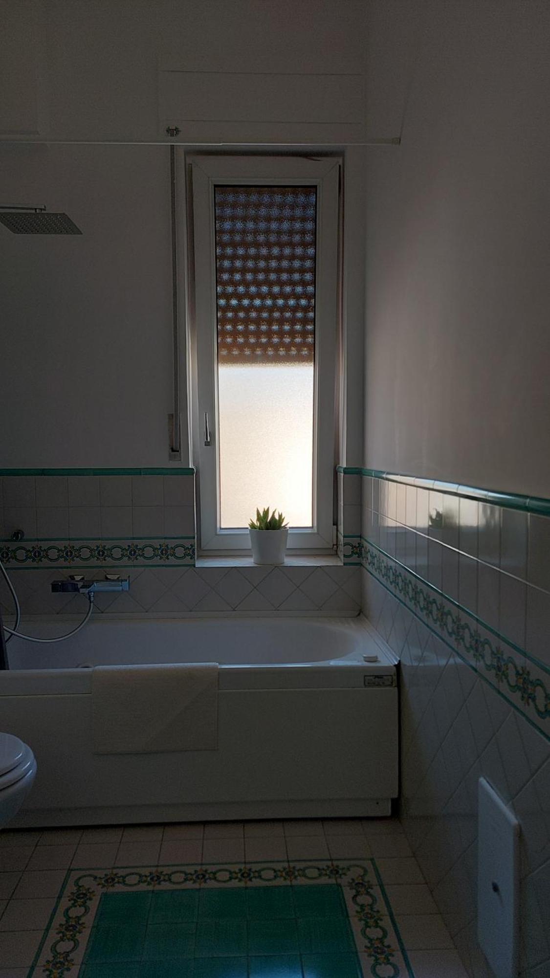 Giulia Town House Tra Citta E Mare Apartment ซาแลร์โน ภายนอก รูปภาพ